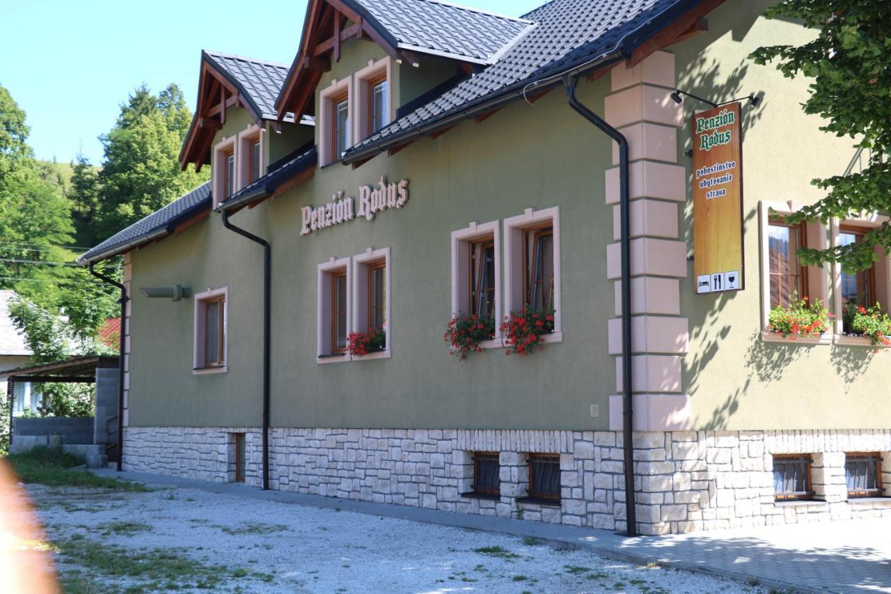 Penzion Rodus Rajec Buitenkant foto